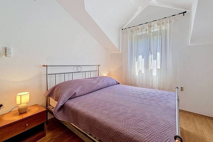 Vacation home Gorana in Mirca, Supetar