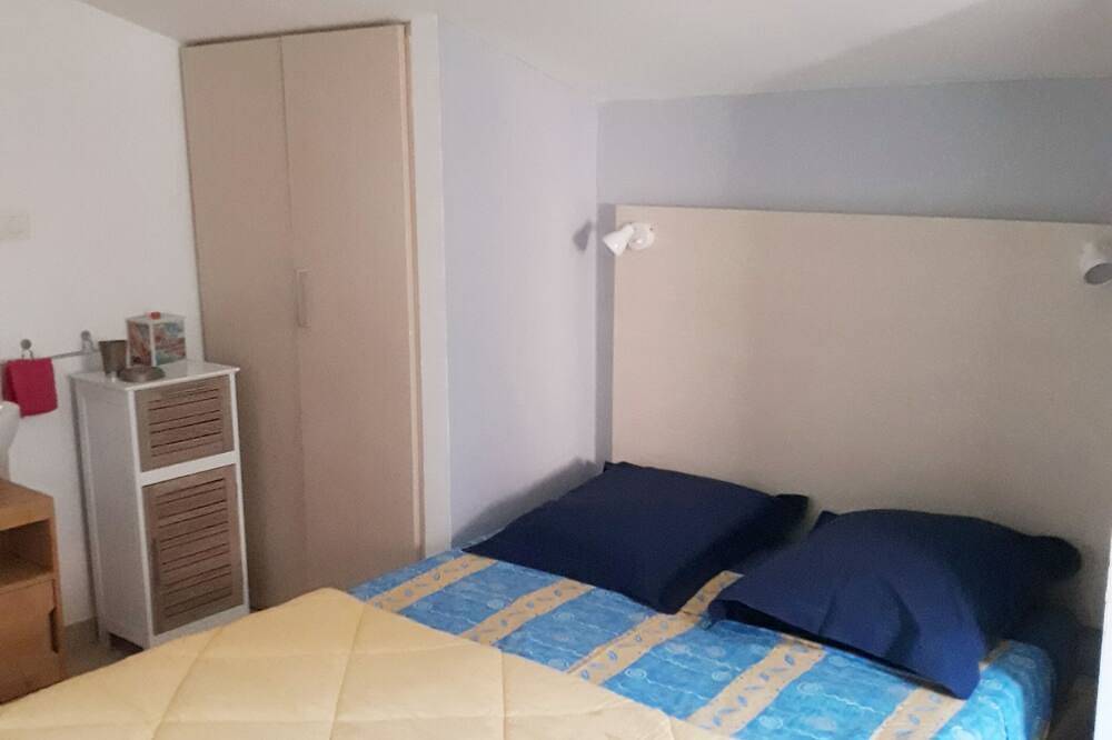 Appartement entier, Charmant Duplex climatisé dans Résidence avec piscine et pataugeoire in Losari, Belgodère