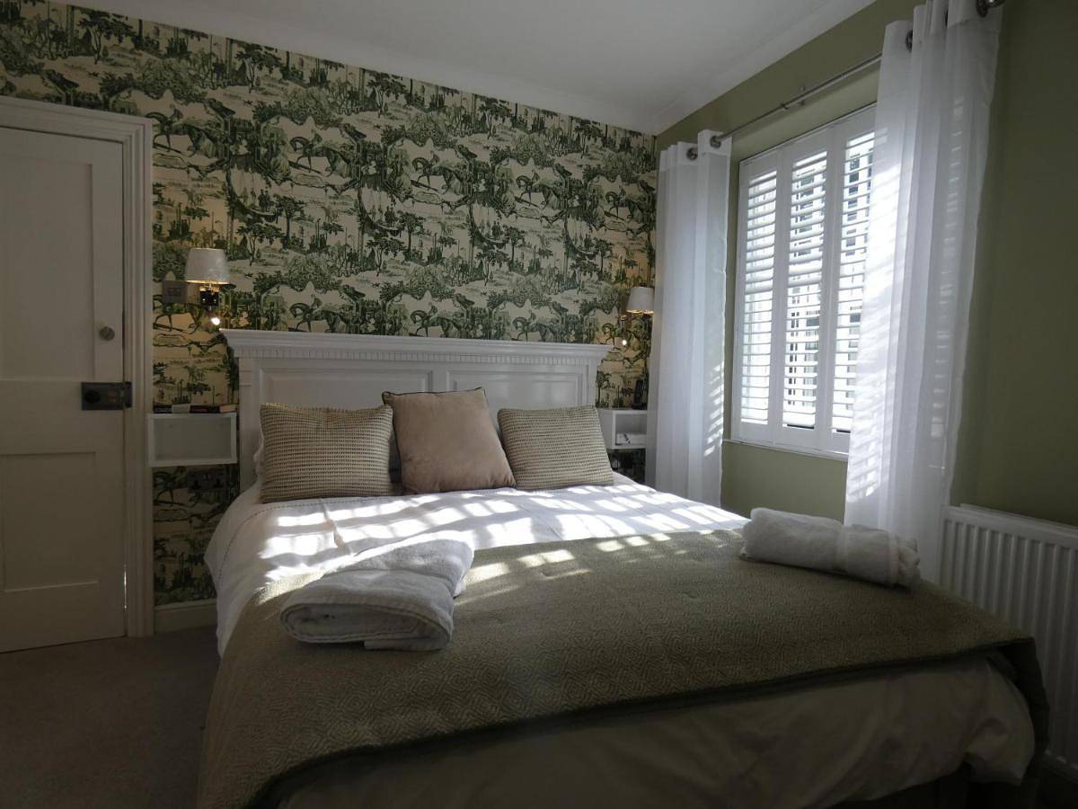 Kentwood Guest House in Arnside, Lake District