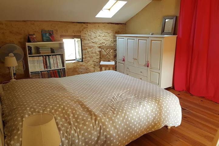 Location de vacances pour 6 personnes, avec jardin et terrasse à Mauzac-et-Grand-Castang - 2