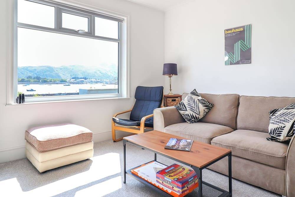 Cottage for 8 People in Deganwy, Conwy region
