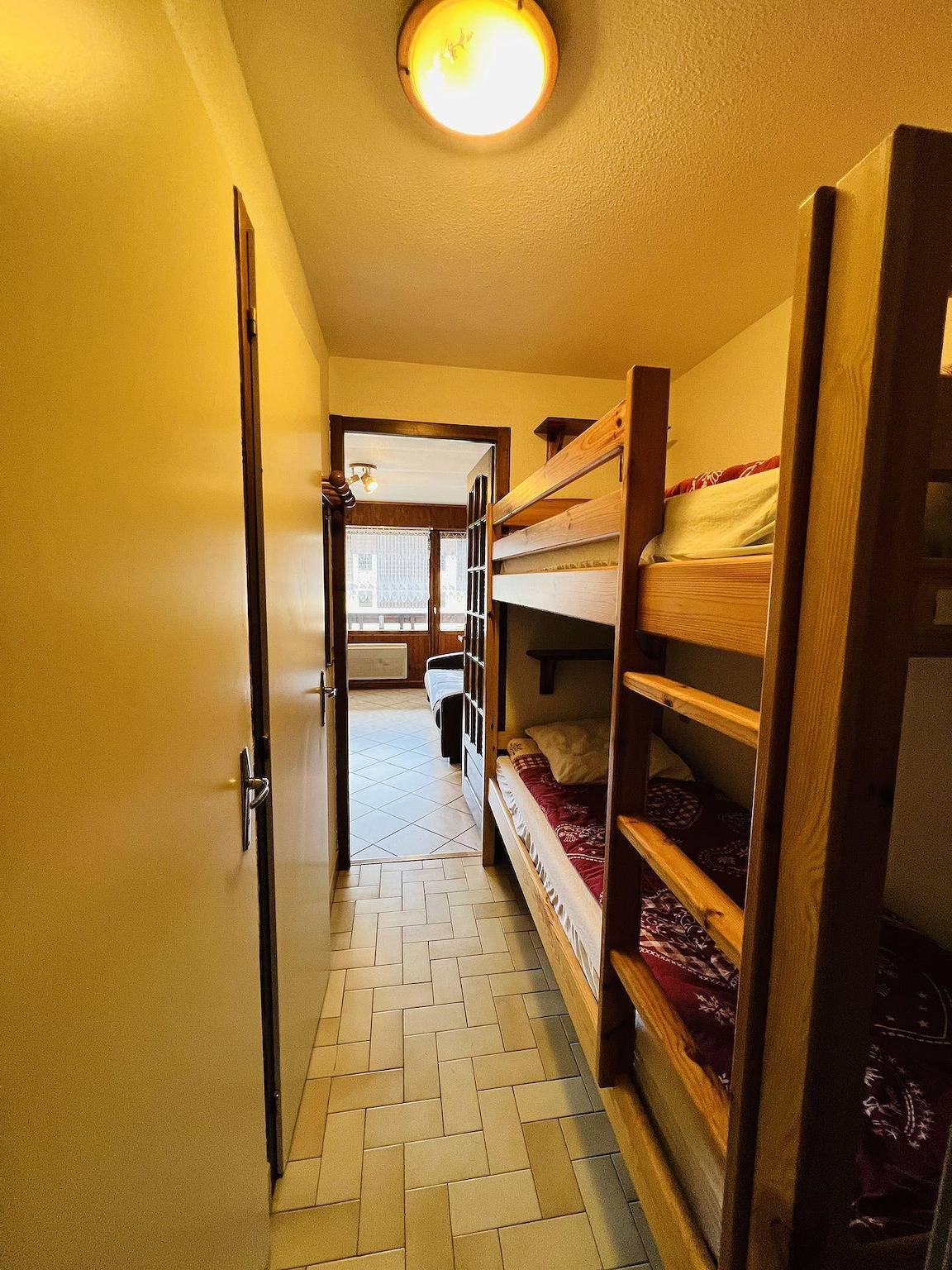 Studio entier, Résidence les Mélèzes 2 - Studio cabine 4 personnes (203) in Les Saisies, Région d'Albertville