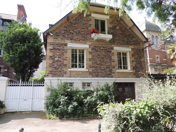 Chambre d’hôte pour 2 personnes, avec Terrasse ainsi que Jardin et Vue à Betton