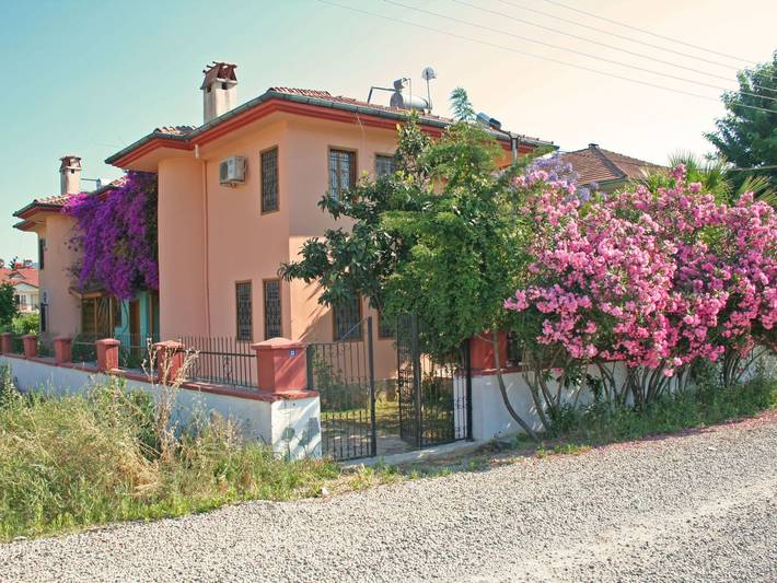 Casa de vacaciones para 6 personas, con jardín y balcón - 1