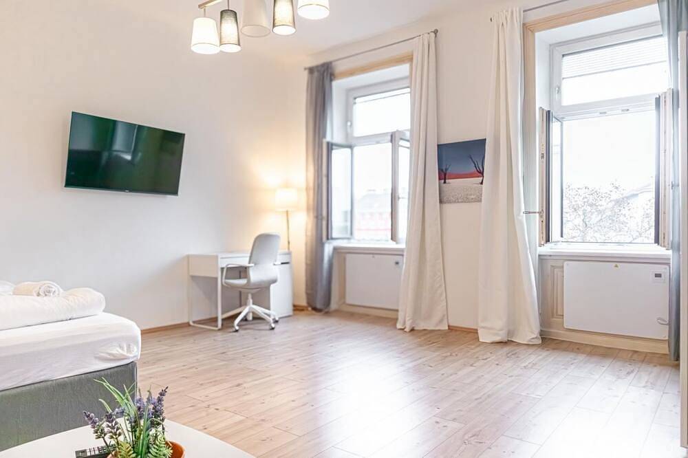 Ganze Wohnung, Affordable 2Br Apt -Perfect for Longstays in Wien, Wienerwald
