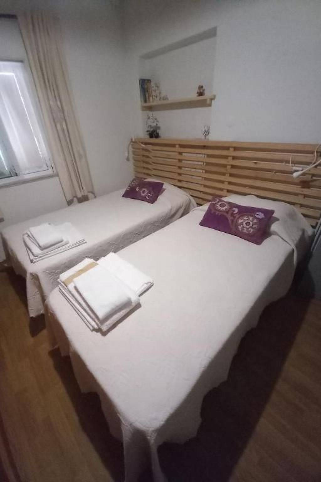 Weißes Haus in Douro Weinberge in Douro-vallei