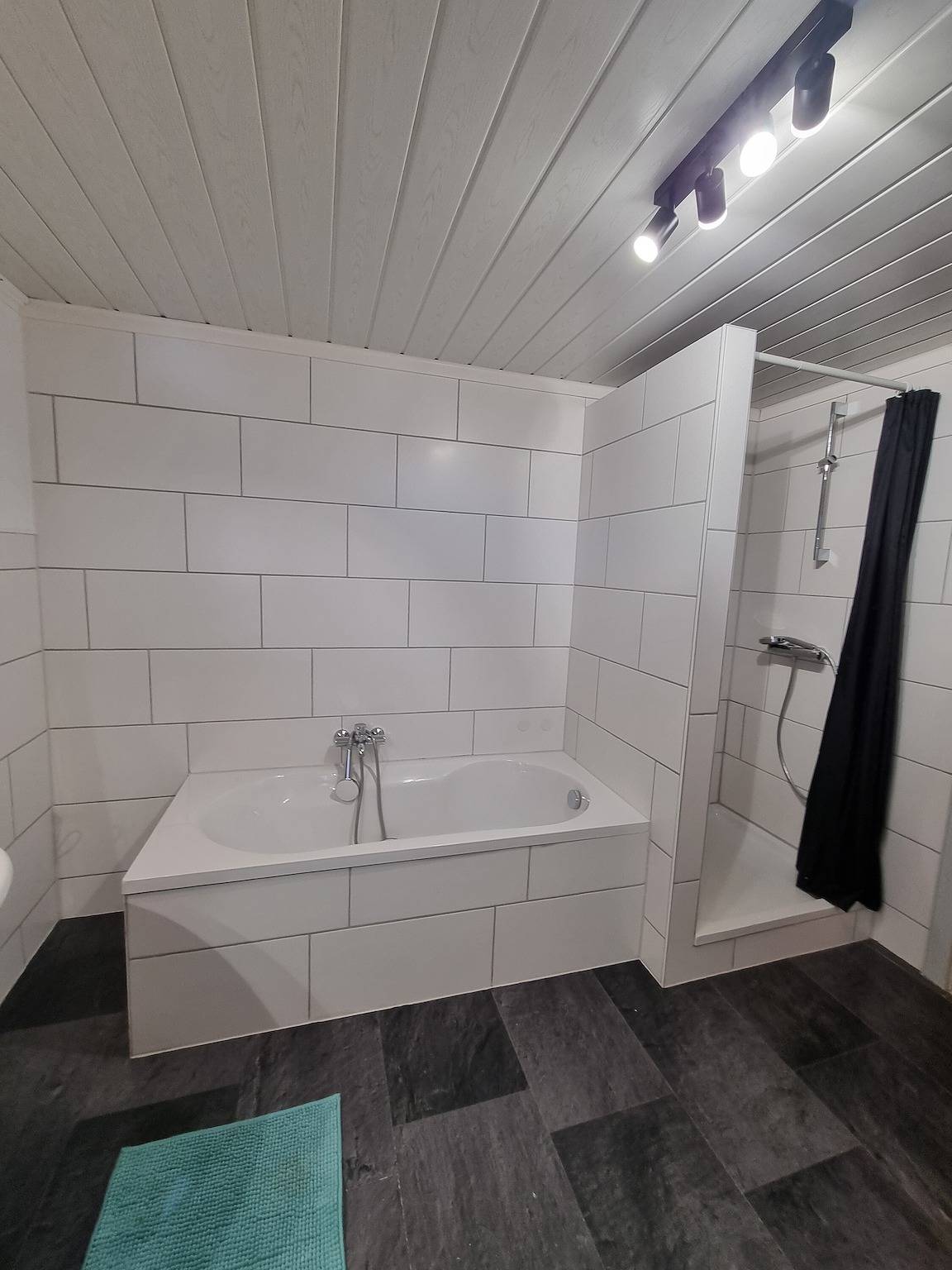 Ganze Wohnung, Ferienwohnung Haas Bräunlingen mit Wlan – Zentrale, geräumige Unterkunft für 6 Gäste in Bräunlingen, Mittlerer Schwarzwald