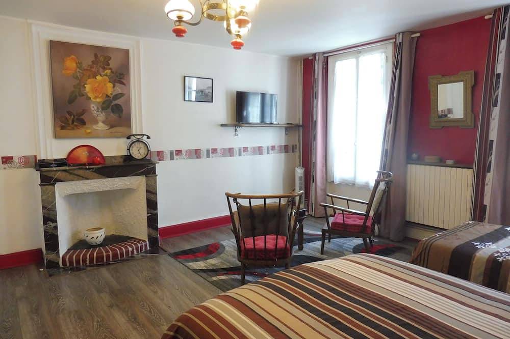 Village house 6/8 pers. 3 bedrooms - 3 bathrooms - 3 wc - Wi-Fi in Campan, Hautes-Pyrénées