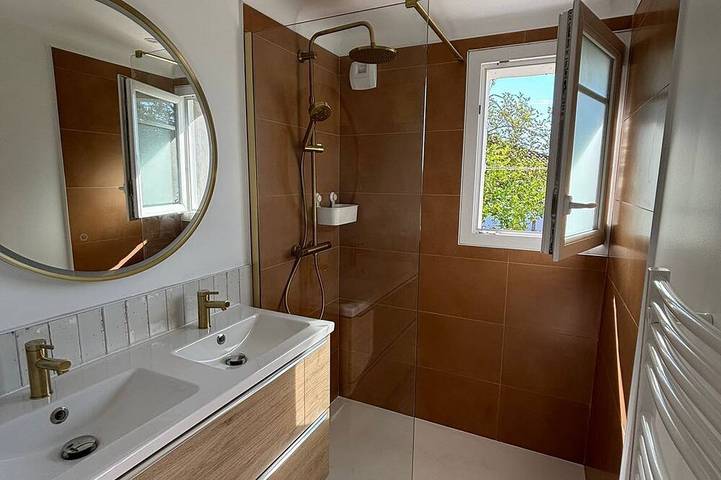 Ganze Wohnung, Apartment renovated in 2025. Ideal for families. Close to the village and the beaches in Bidart, Bayonne und Umgebung
