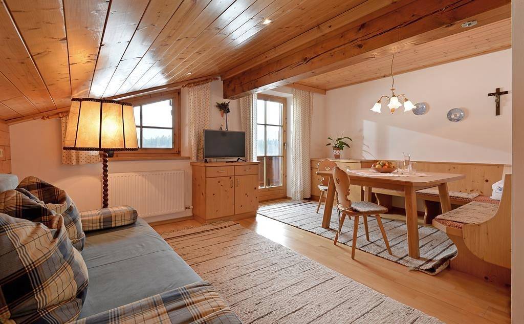 Ganze Ferienwohnung, Apartment"2" - 1Schlafzi/Du/Wc,Tv,Balkon in Kössen, Kaiserwinkl