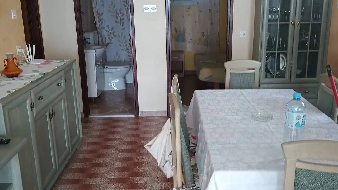 Ganze Ferienwohnung, Ferienwohnung für 6 Personen (58 m²) in Seget Vranjica in Seget Vranjica, Split-Dalmatien