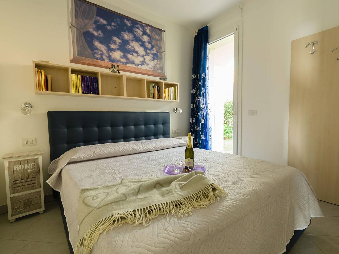 Entire holiday apartment, La Ginestra in Magliolo, Riviera di Ponente