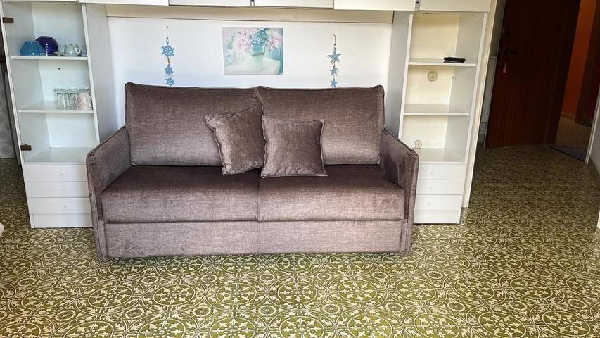 Gîte pour 4 personnes, avec piscine ainsi que vue et balcon à San Lorenzo al Mare - 2