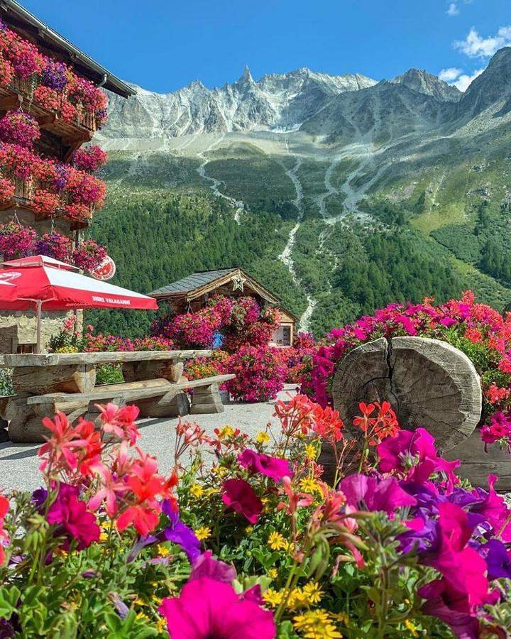 Sky Rooms, Mountainous View in Chaîne de Plessur