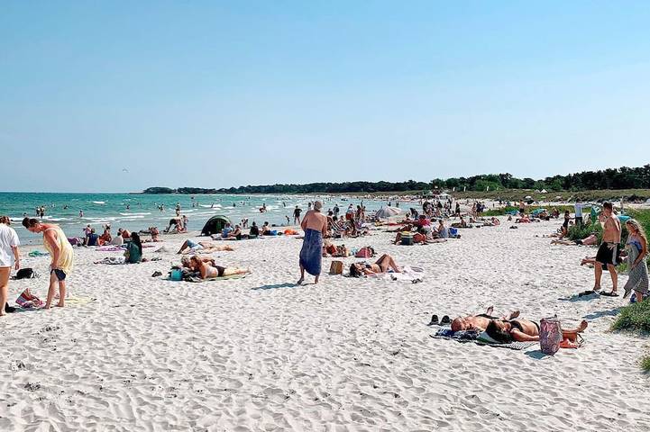 Ferieudlejning for 5 personer, med balkon på Bornholm