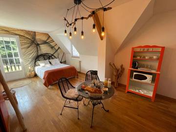 Chambre d’hôte pour 2 personnes, avec terrasse ainsi que vue et jardin à Putot-en-Auge