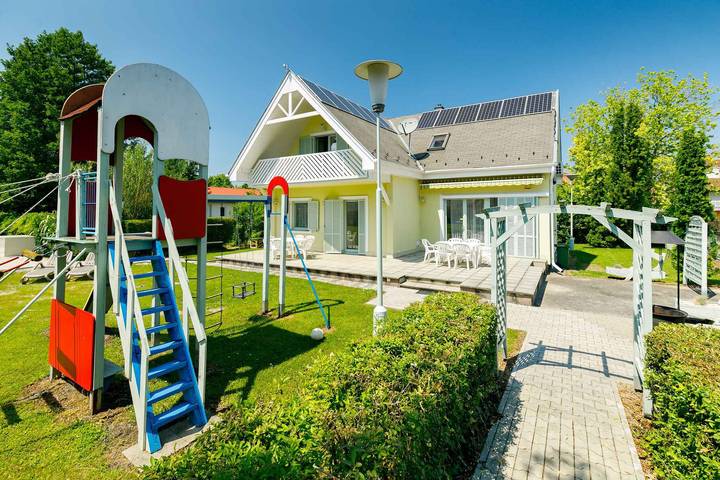 Ferienhaus für 12 Personen, mit Garten in Balatonmariafürdö - 4