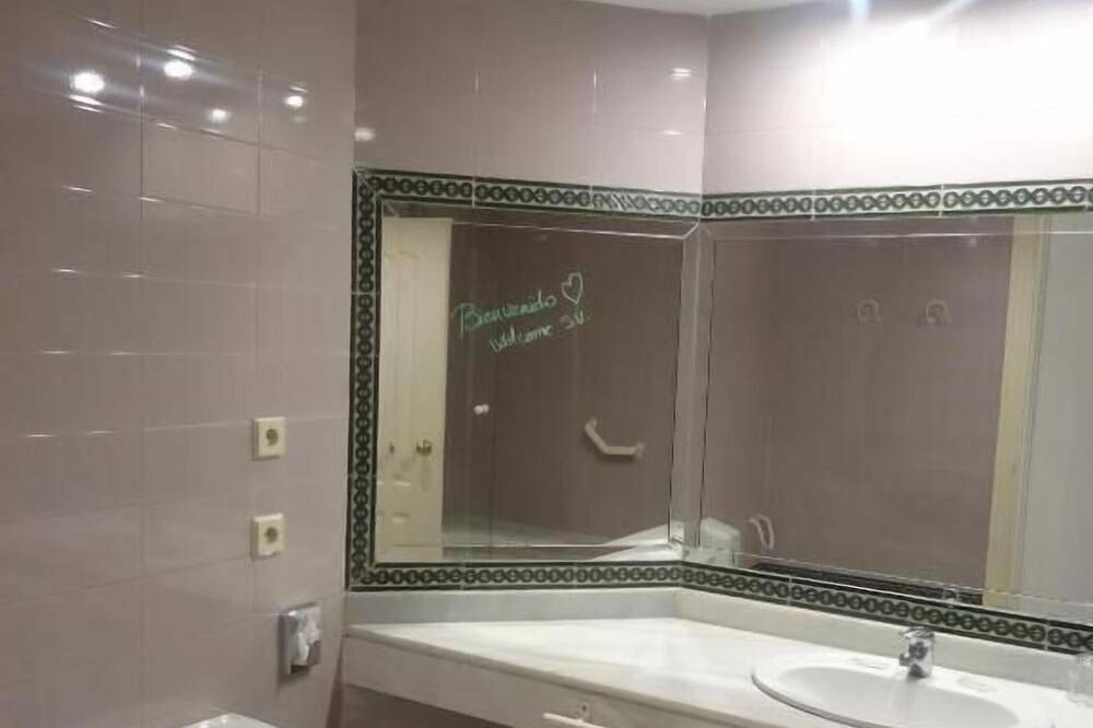 . in Mairena del Aljarafe, Sevilla Province