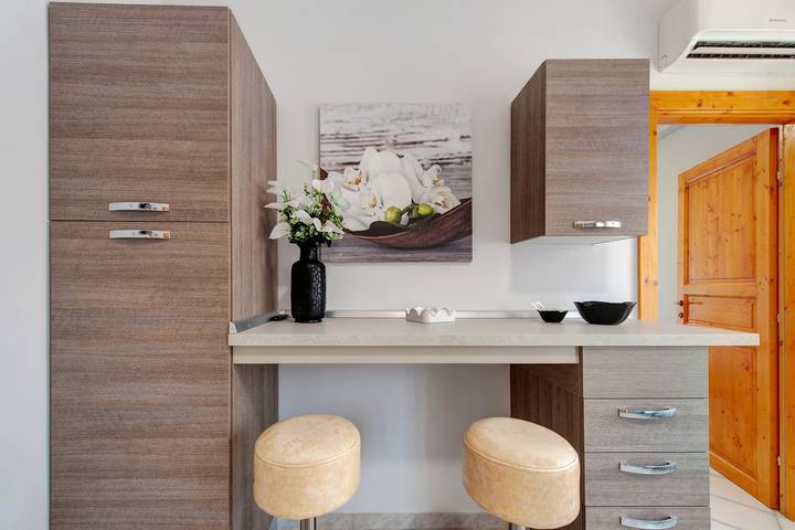 Entire apartment, Apartment 'Stella Del Sud, Sirio' with Wi-Fi and Air Conditioning in Squinzano, Lecce Province