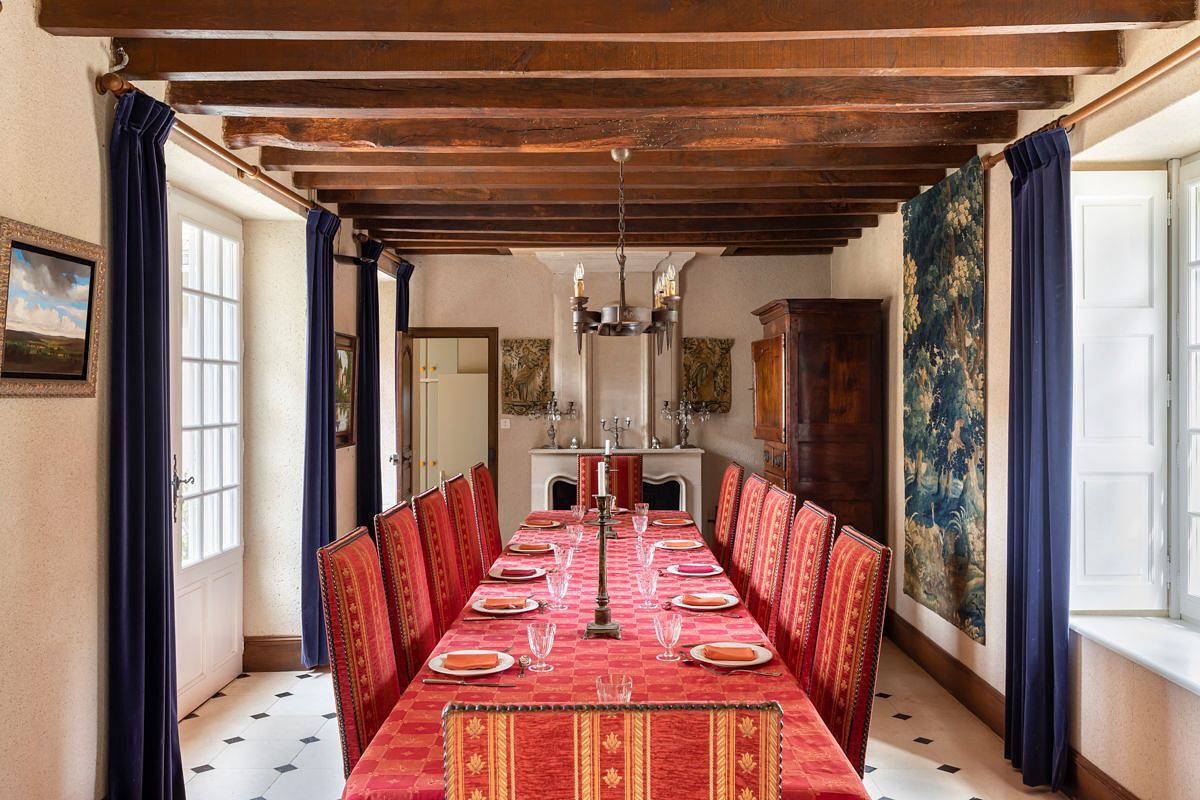 Château pour 14 personnes avec terrasse in Lombron, Sarthe