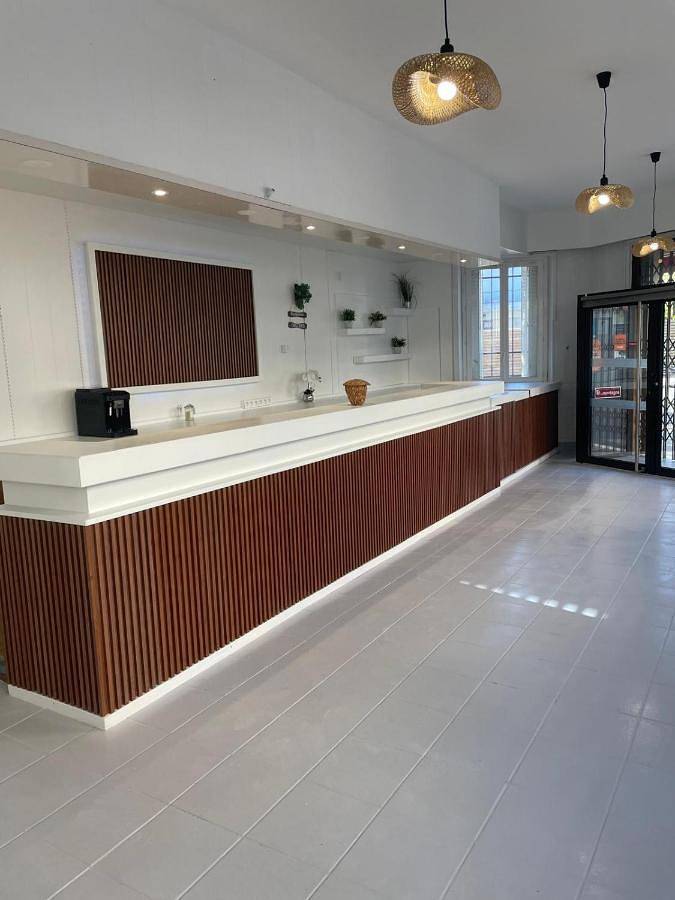 Hôtel pour 2 personnes, avec terrasse à Aulnat - 3