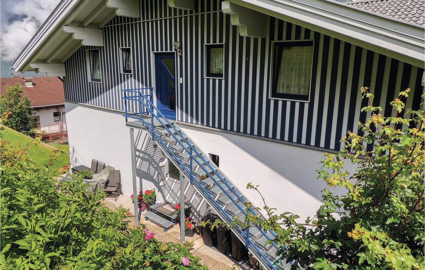 Entire holiday apartment, Holiday apartment for 4 people with terrace in Mörtschach, Oberkärnten