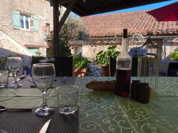 Chambre d’hôte pour 4 personnes, avec jardin et vue à Arcambal