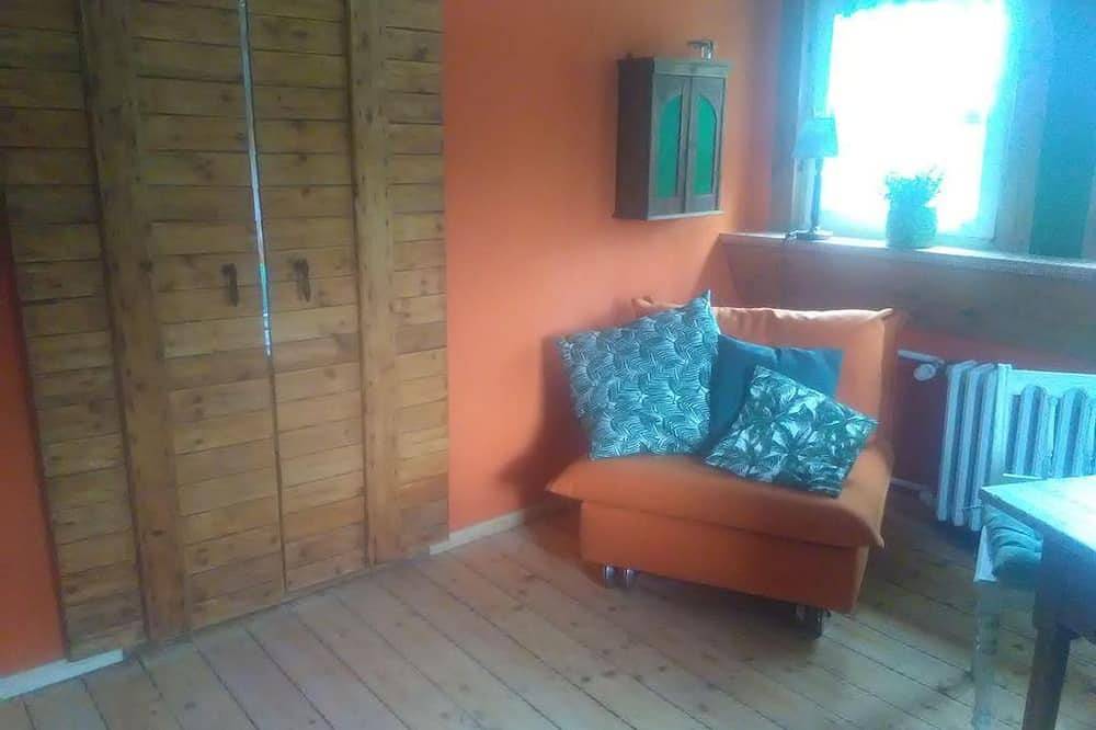 Ganze Wohnung, Linas Töpferhof - individuelle Ferienwohnung in Weißenfels, Saale-Unstrut