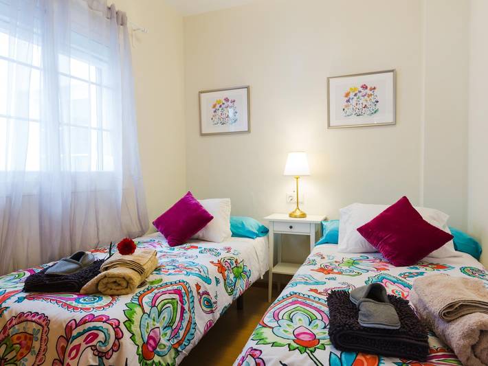 Ganze Ferienwohnung, Ferienwohnung für 4 Personen mit Terrasse in Torre de Benagalbón, Rincón de la Victoria