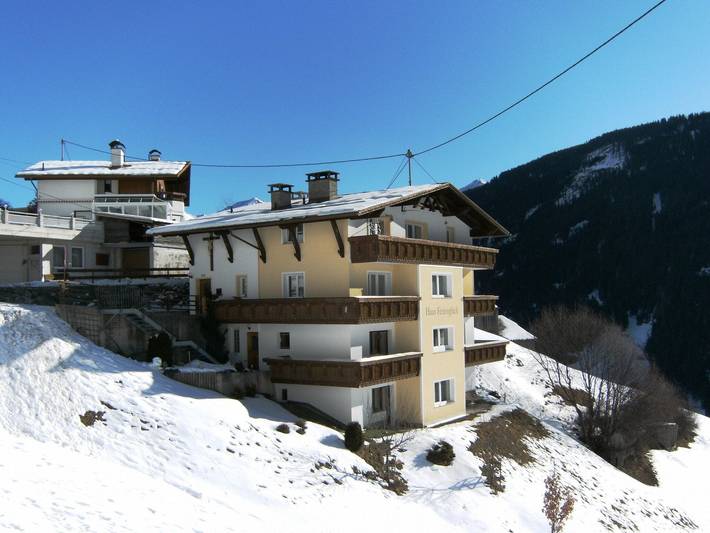 Ferienwohnung für 5 Personen, mit Terrasse, kinderfreundlich in Kappl - 3