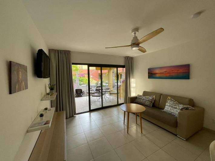 Apartamento de vacaciones para 4 personas, con jardín además de vistas y piscina - 1