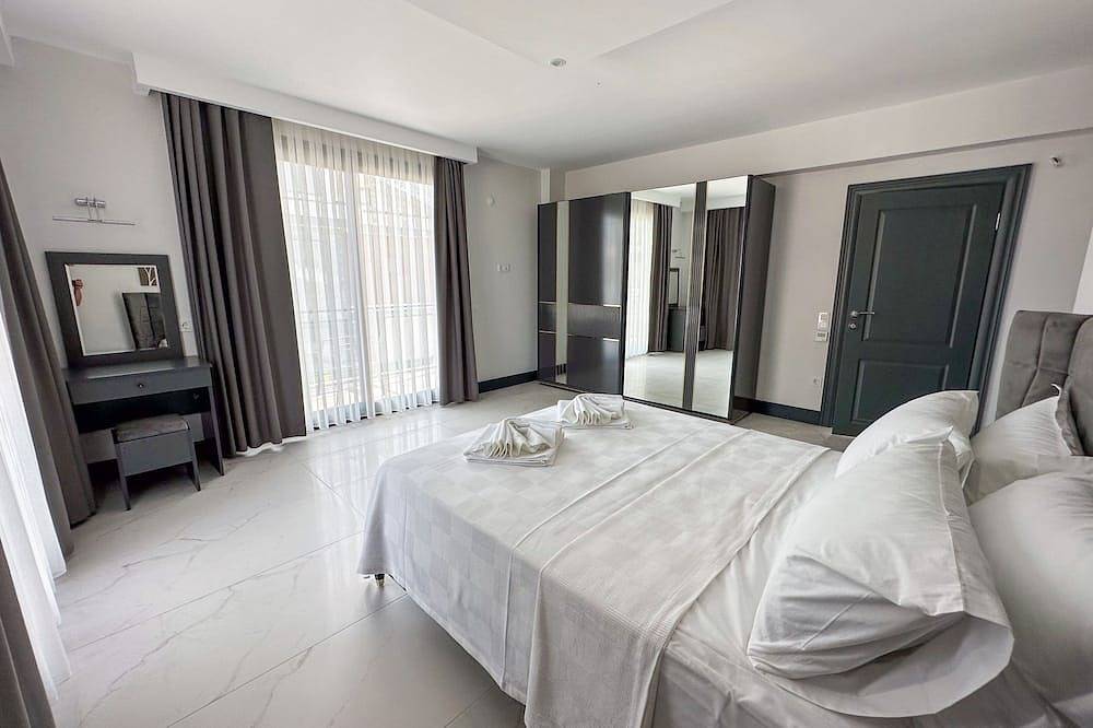 Private Luxury Brand-new Villas - 300 m from the beach in Fethiye, Türkische Ägäis
