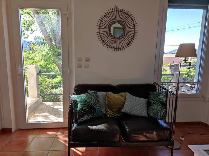 Location de vacances pour 5 personnes, avec terrasse ainsi que jardin et vue, animaux acceptés à La Bouilladisse - 4