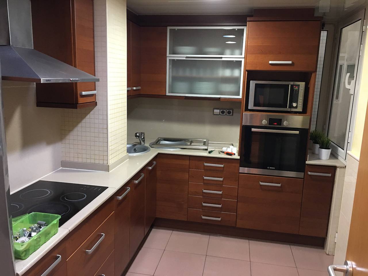 Apartamento entero, Apartamento espacioso en Terrassa con piscina compartida, 85 m² in Tarrasa, Interior de Barcelona