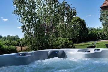 Maison de campagne pour 6 personnes, avec sauna ainsi que jacuzzi et jardin, animaux acceptés à Brazey-en-Morvan