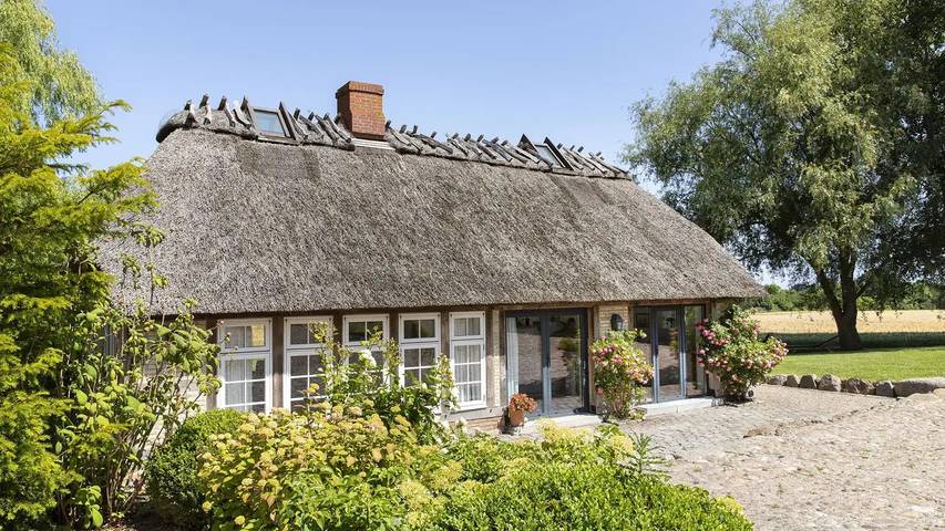 Ferienhaus für 4 Personen, mit Garten und Sauna sowie Terrasse in Pommerby - 2