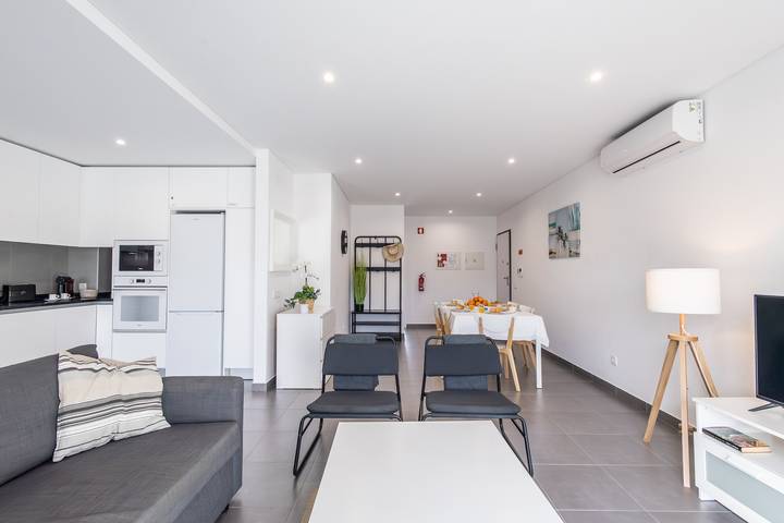 Gîte pour 6 personnes, avec piscine et balcon à São Martinho do Porto - 3