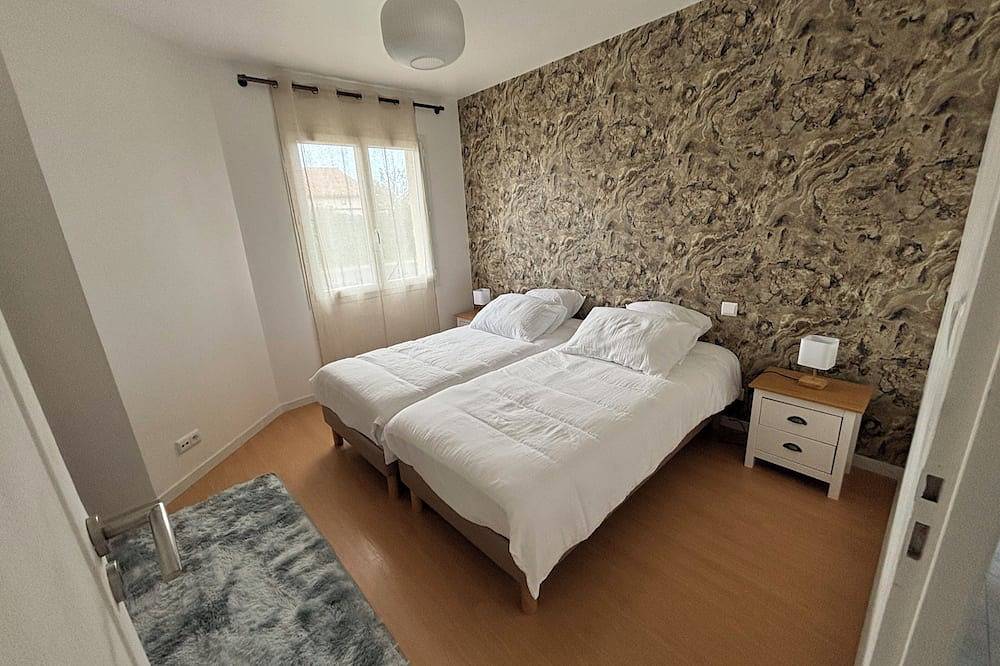 Maison rénovée avec Spa privatif - Jardin clos, 3 chambres in Beaumont (Vienne), Vienne (France)