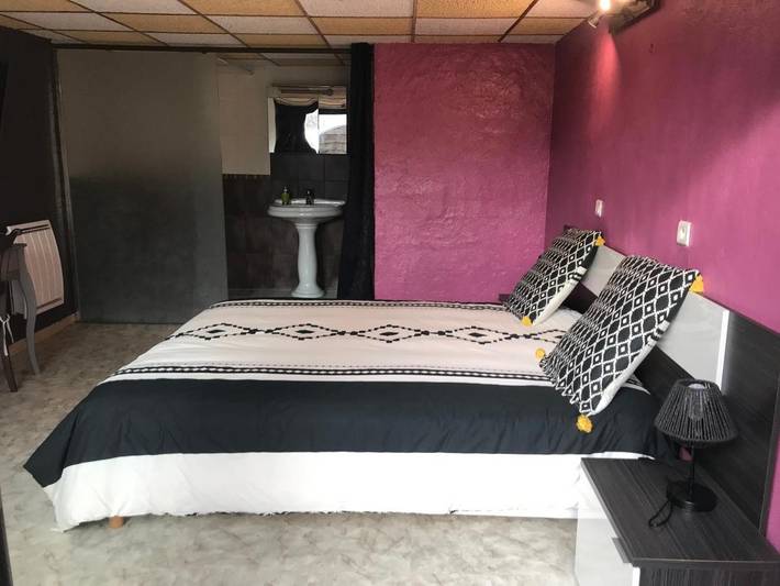 Maison d’hôte pour 2 personnes, avec jardin et piscine, adapté aux familles en Charente - 3