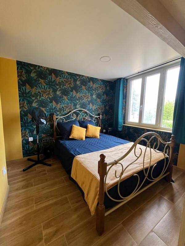 Location de vacances pour 6 personnes, avec vue ainsi que jardin et vue sur le lac dans Dommartin-lès-Cuiseaux - 3