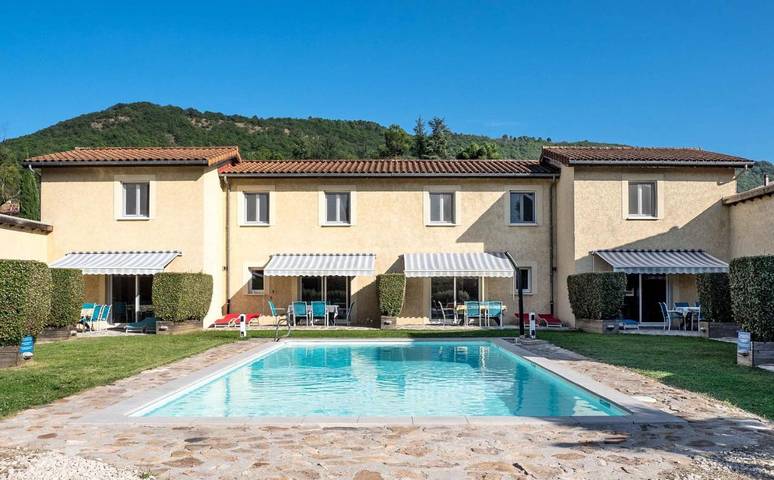 Maison de vacances pour 6 personnes, avec Terrasse et Jardin ainsi que Piscine et Vue