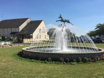 Hôtel pour 3 personnes, avec jardin et vue à Saint-Denis-de-l'Hôtel