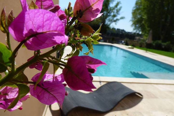 Agriturismo pour 4 personnes, avec piscine et jardin à Maussane-les-Alpilles