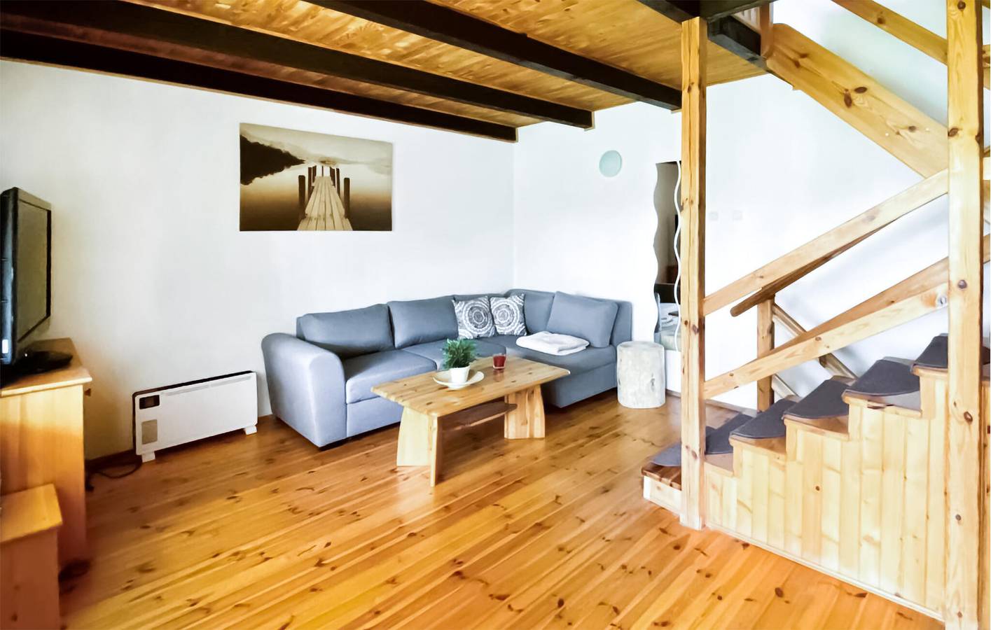 Ganze Ferienwohnung, Ferienwohnung für 5 Personen mit Terrasse in powiat kartuski