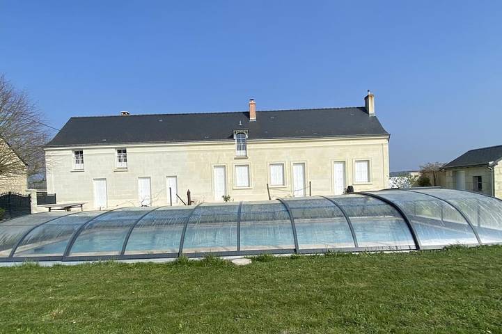 Gîte pour 9 personnes, avec jardin à La Chapelle-sur-Loire