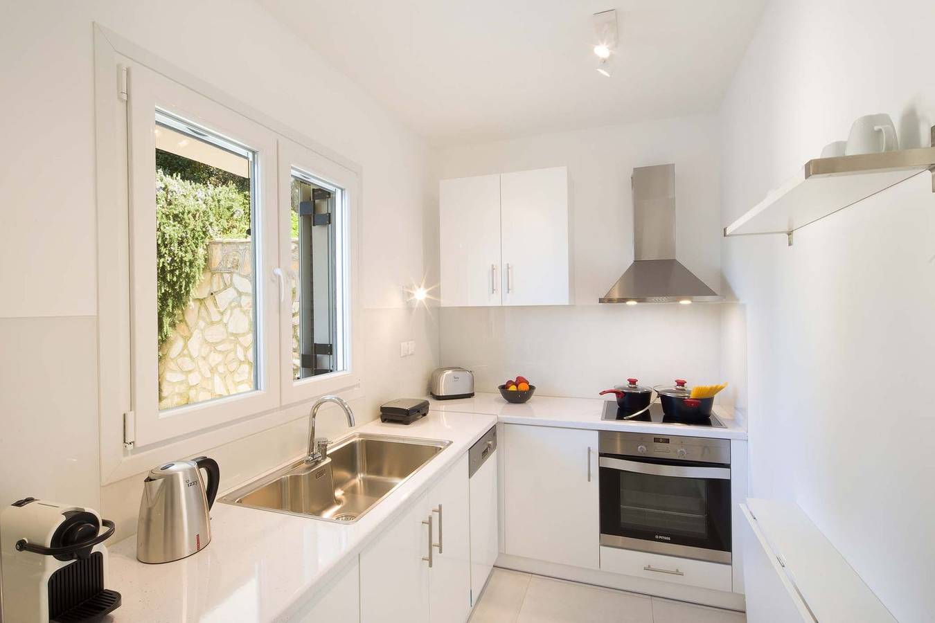 Dazzling Corfu Apartment | Apartment Crouch | 1 Bedroom | Private Furnished Terrace Overlooking the Sea | Private Garden | Adults Only in Alepou, Corfu (city)