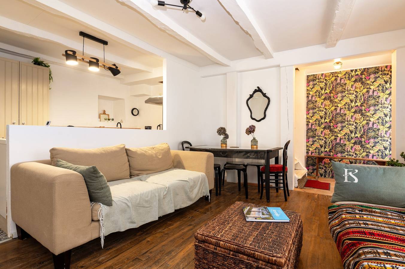 Casa de vacaciones 'Gite Du Canal Josselin' con terraza privada y fibra óptica in Josselin, Pontivy region