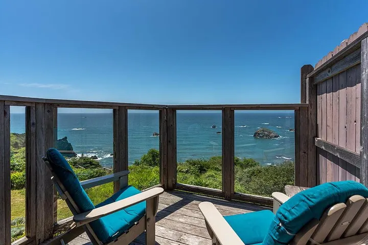 Alojamiento y desayuno para 3 personas, con jardín además de vistas y terraza - 1