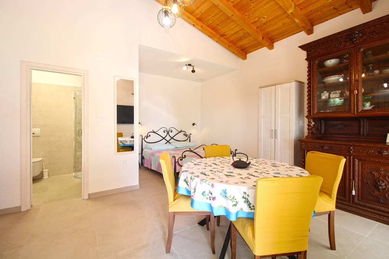 Entire studio, Studio for 2 people with terrace in Beach Centinera, Banjole