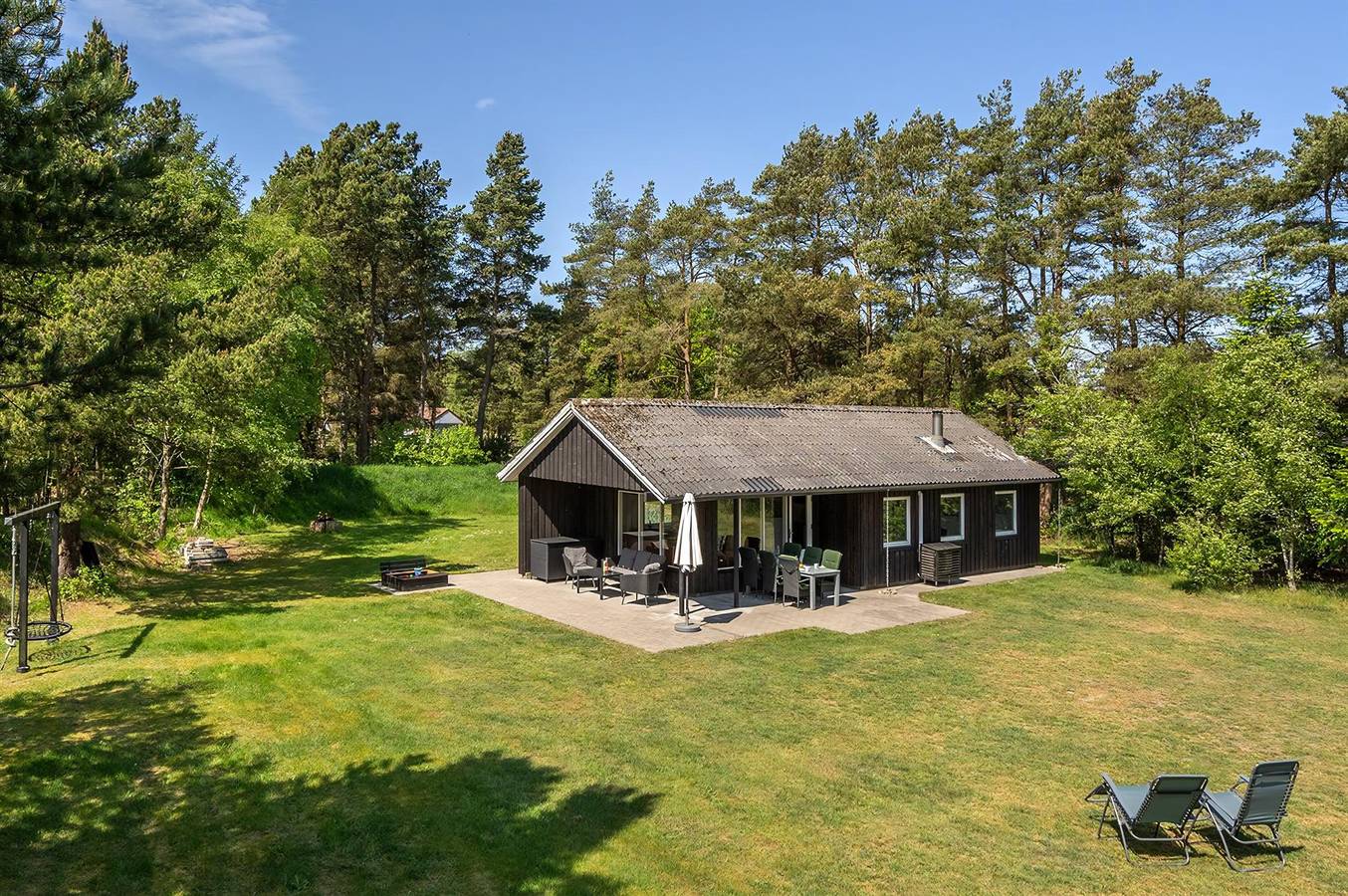 Pet friendly home in Blåvand with house sea view in Ho, Varde